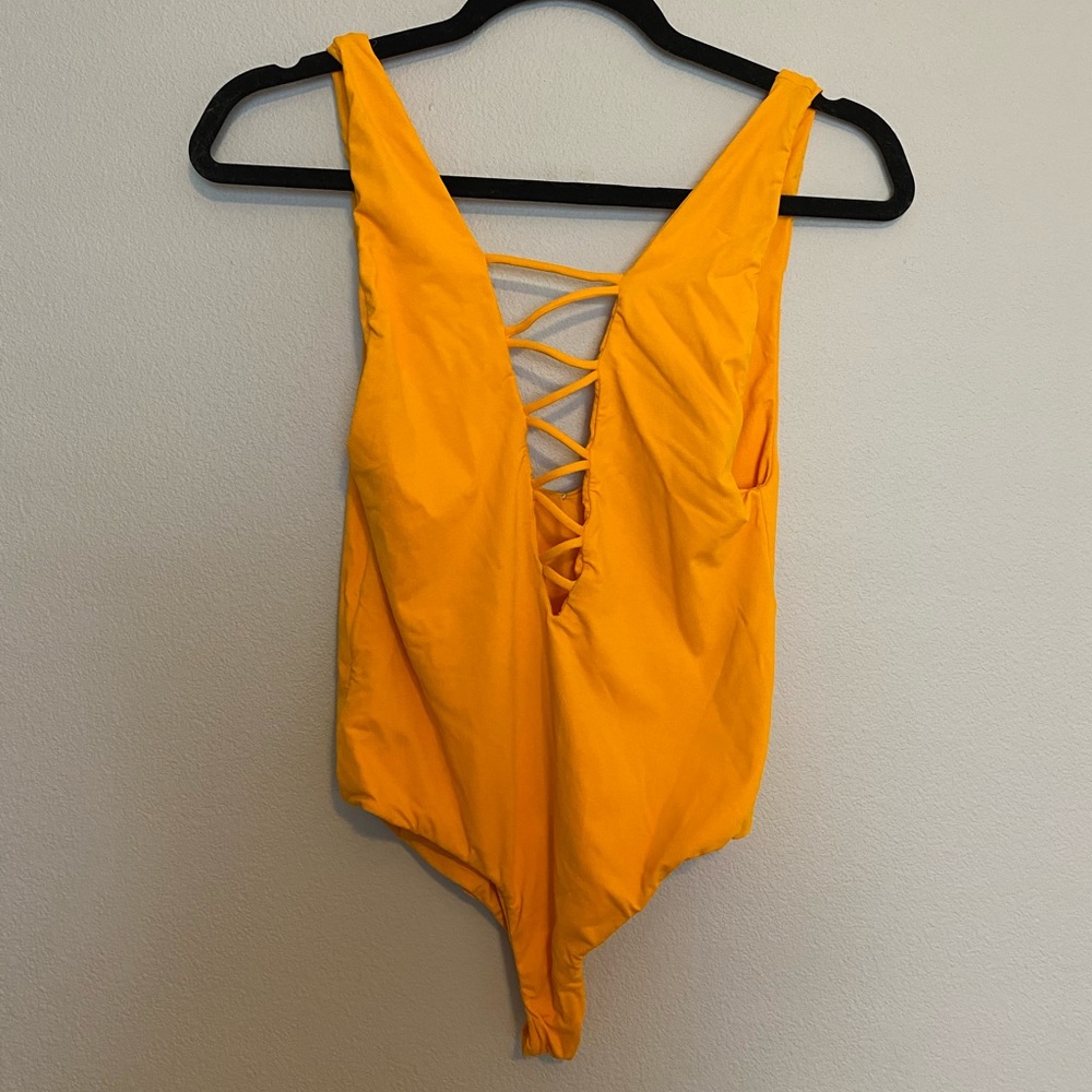 Indah one piece bikini